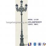 high quality outdoor popular 3 lights modern lamp post-HS-LA-339