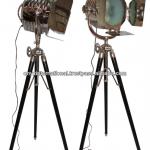 Cinema Ligh / focus light on wood tripod-SPL - 198A