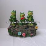 Cheap polyresin garden frog solar light-SFR-1568