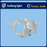 Adjuster for hight bay light