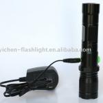 3AAA battery rechargeable led flashlight