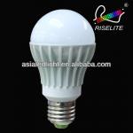 Lighting EVER 7W A19 LED Bulb, High Performance Samsung LED, Daylight