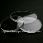 Small round glass plates of a about diameter 30mm made from high heat resistance glass