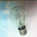 clear 100W E27 incandescent bulb