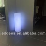 PE material D25*H71cm rgb outdoor led pillar light
